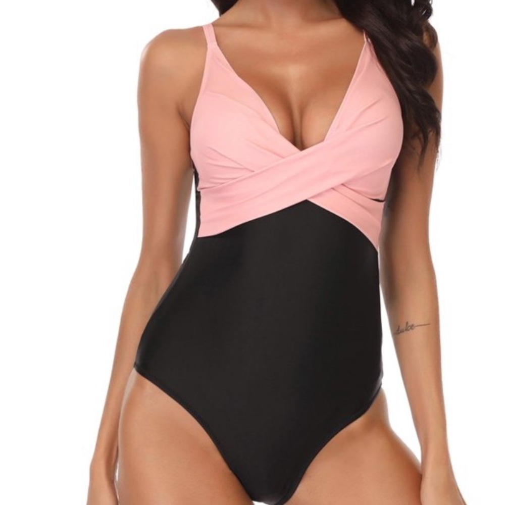 B2prity Women's One Piece Swimsuits Tummy Control
Front Cross V Neck Pink/Black